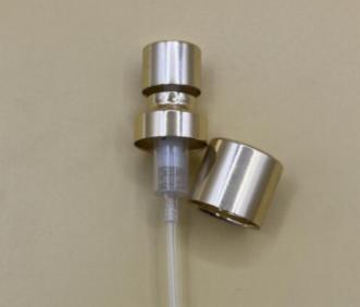 золотистый мелкодисперсный распылитель