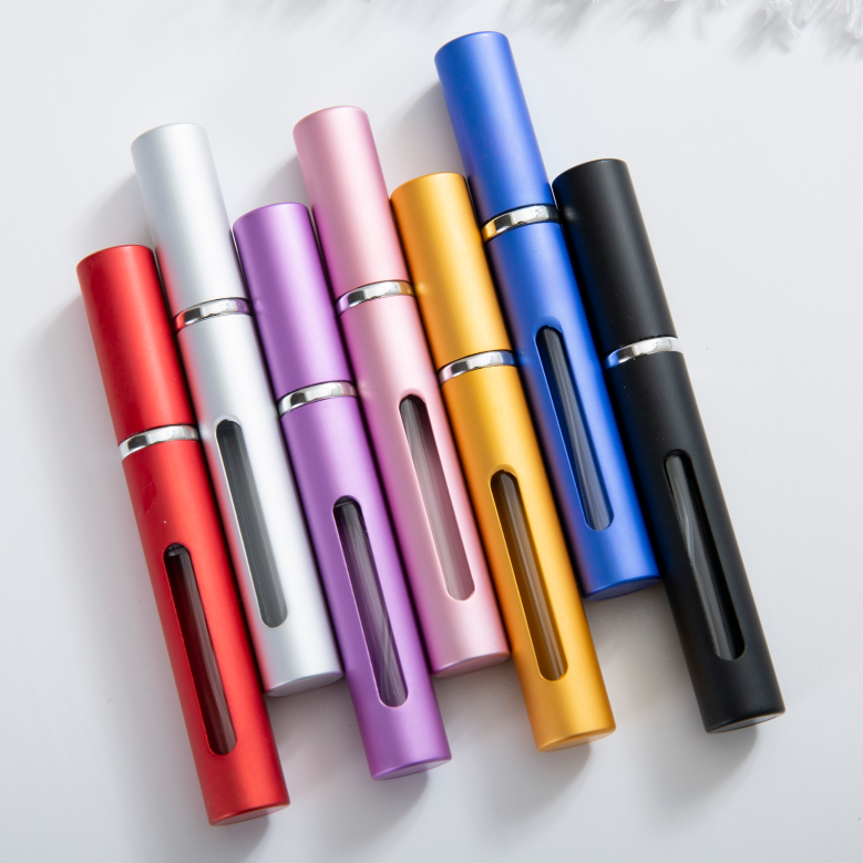 узкий флакон для духов со съемной крышкой и прозрачным окошком